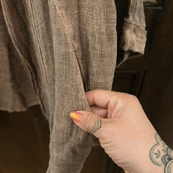 Meo Meli brown Cardigan with Draped Sleeves and Soft linen - Picture 4 of 6